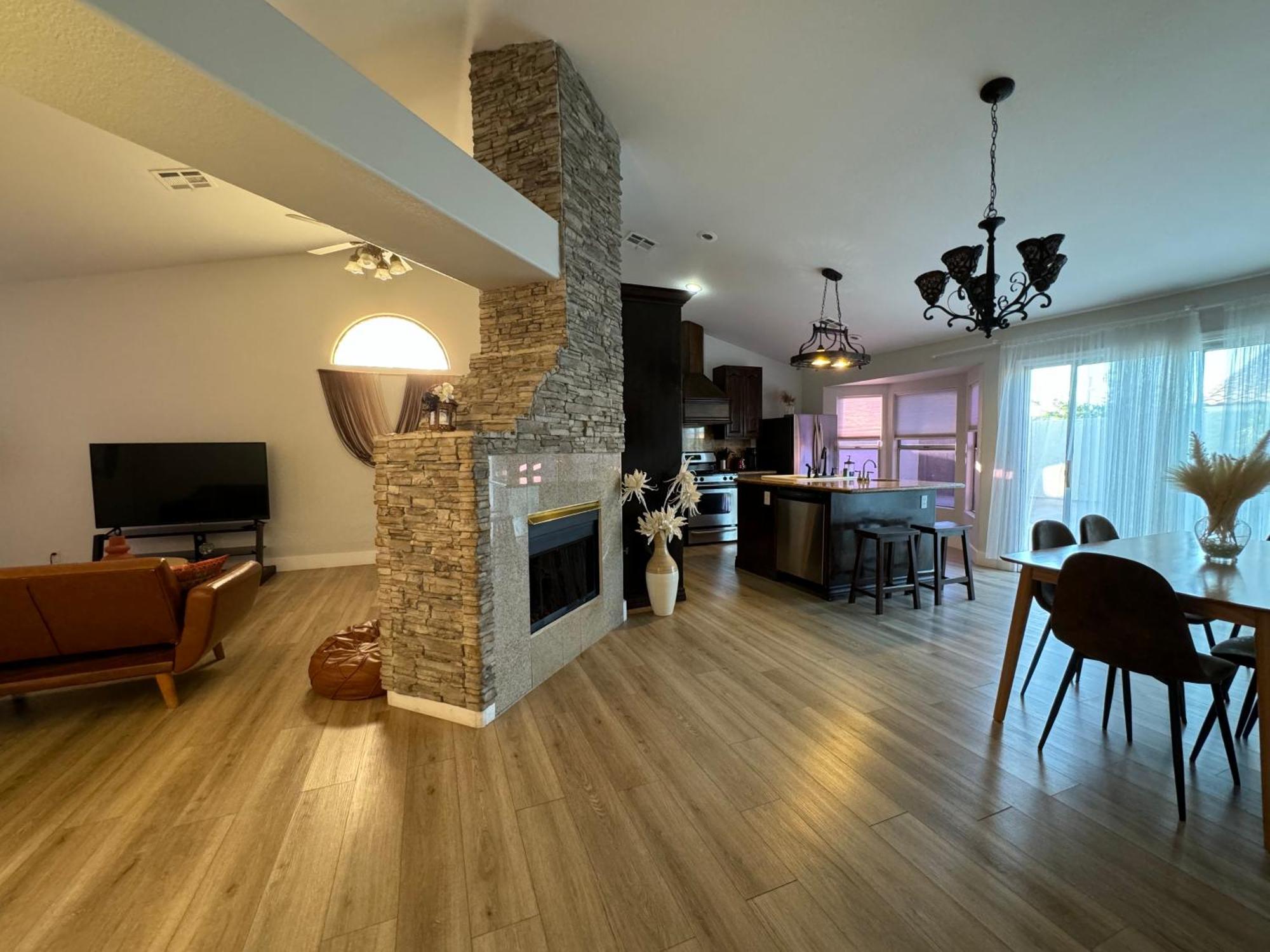 Boho Haus - Three Bedrooms House In Vegas Ferienhaus